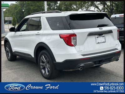2023 Ford Explorer XLT 4WD