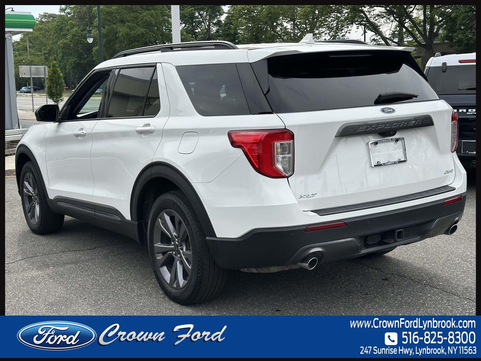 2023 Ford Explorer XLT 4WD