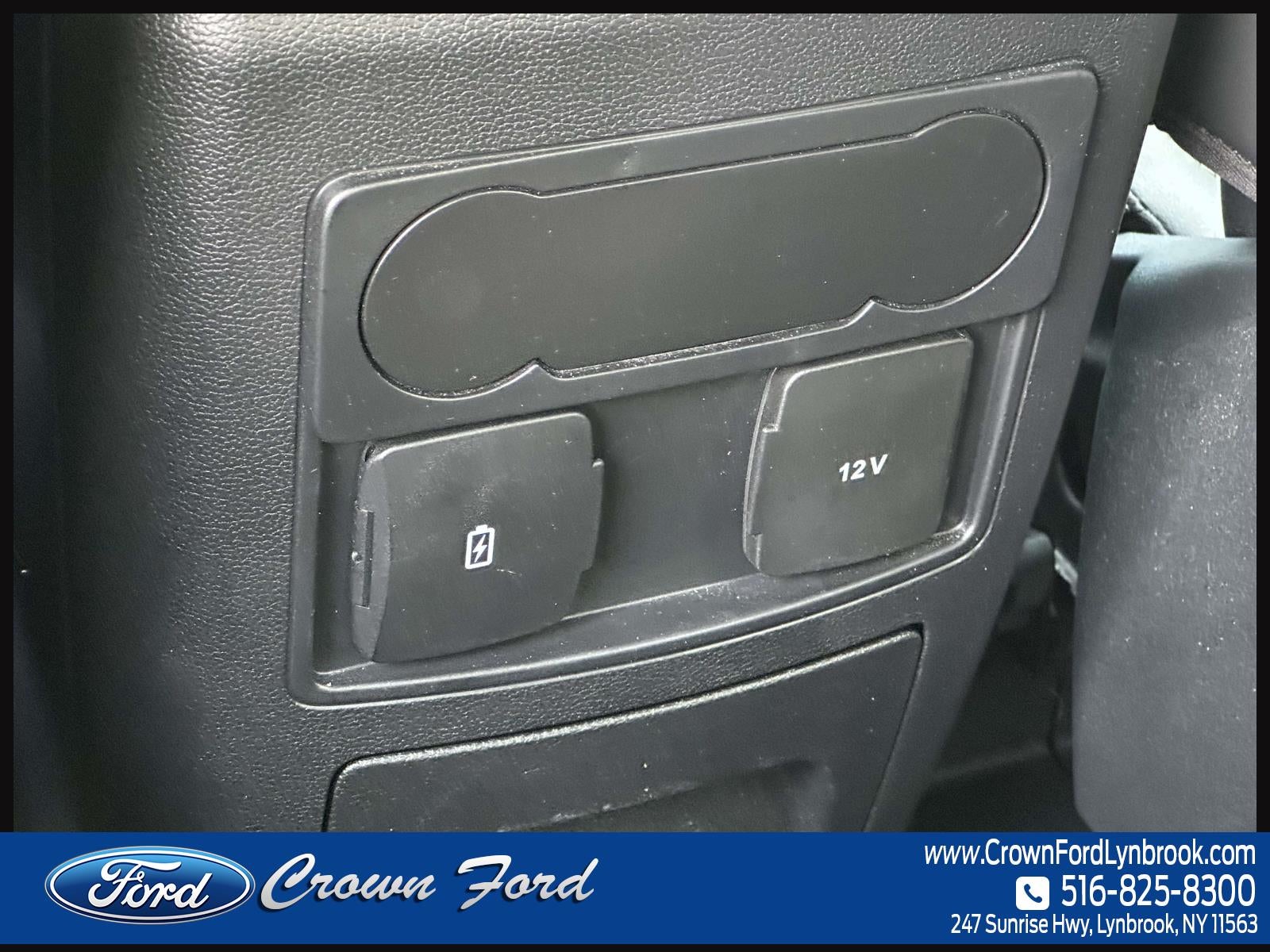 2023 Ford Explorer XLT 4WD