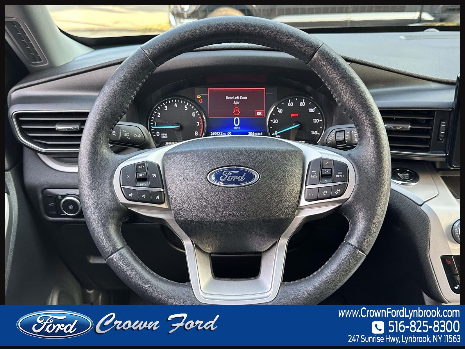 2023 Ford Explorer XLT 4WD
