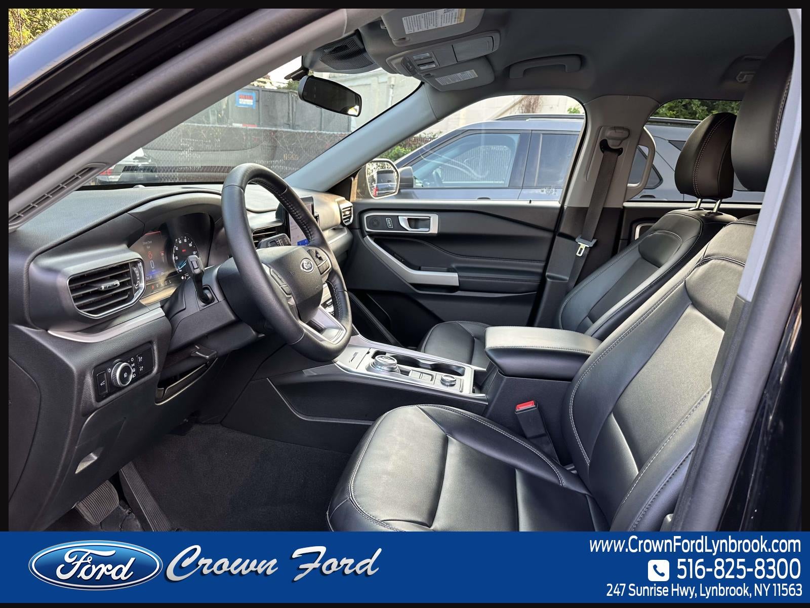 2023 Ford Explorer XLT 4WD