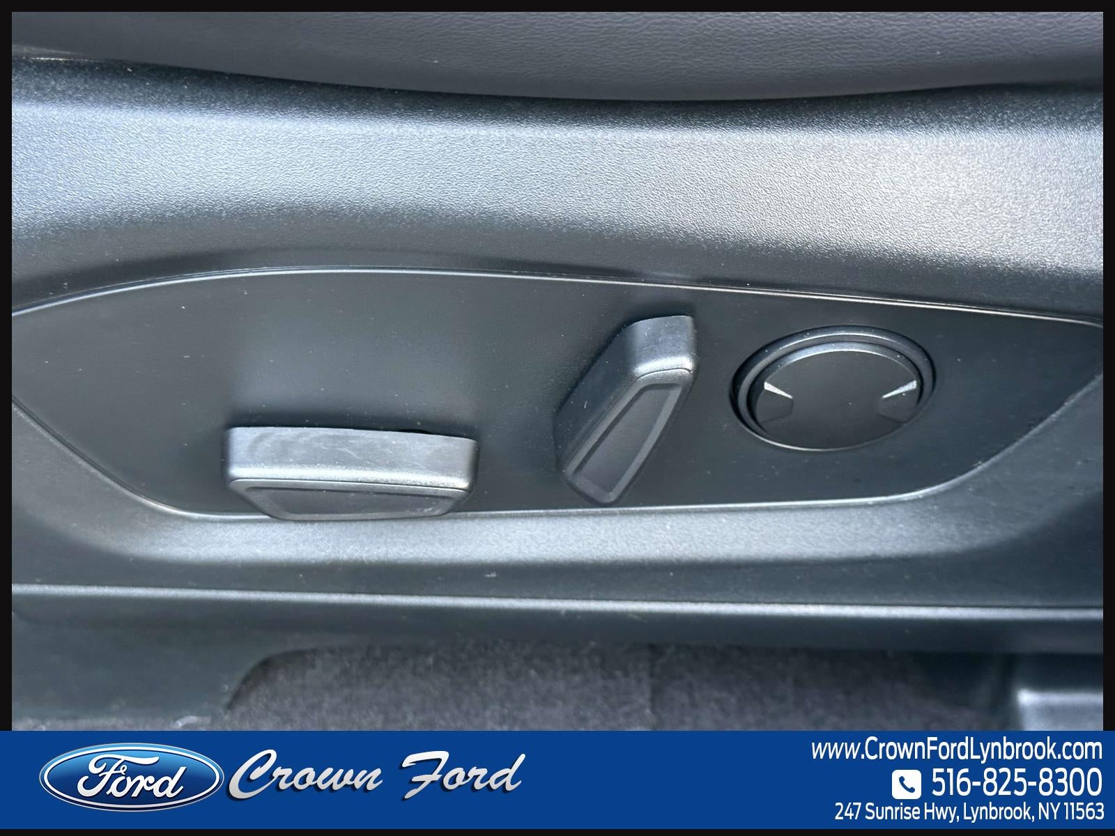 2023 Ford Explorer XLT 4WD