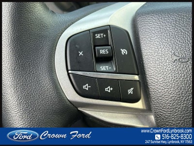 2023 Ford Explorer XLT 4WD