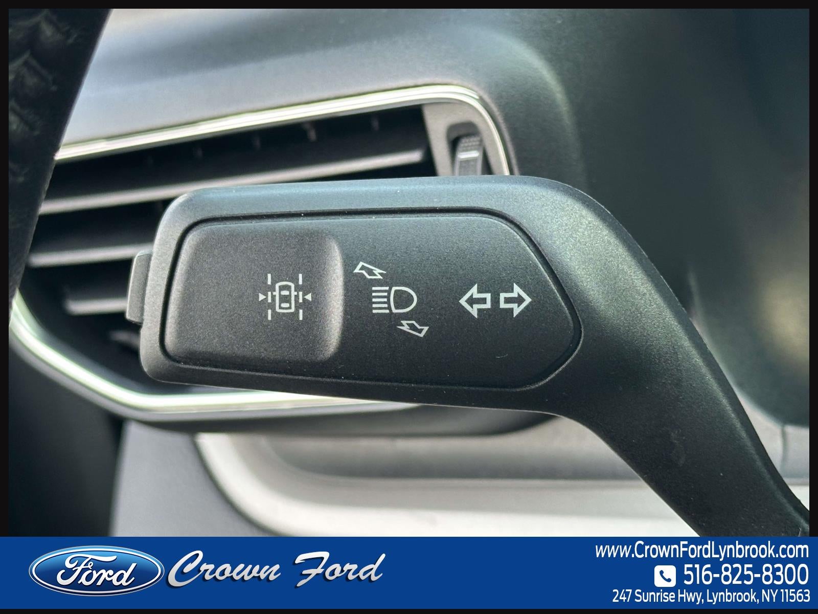 2023 Ford Explorer XLT 4WD