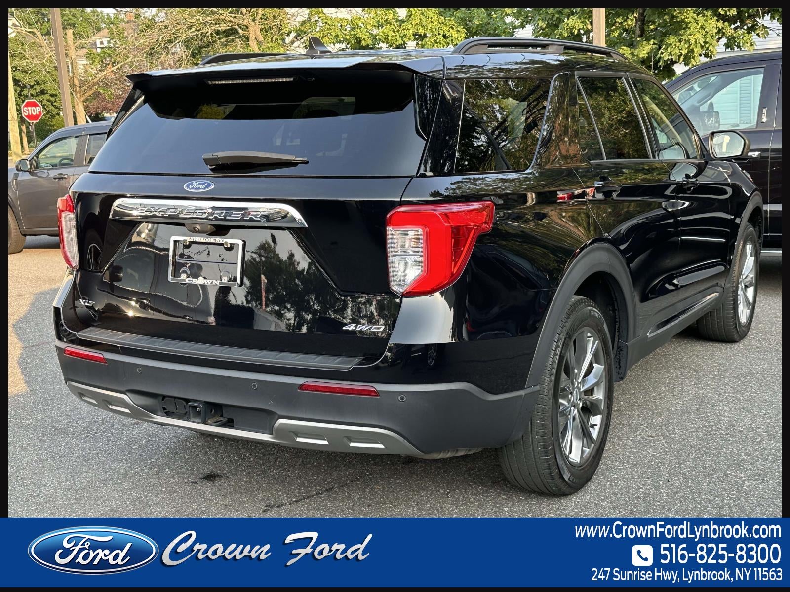 2023 Ford Explorer XLT 4WD