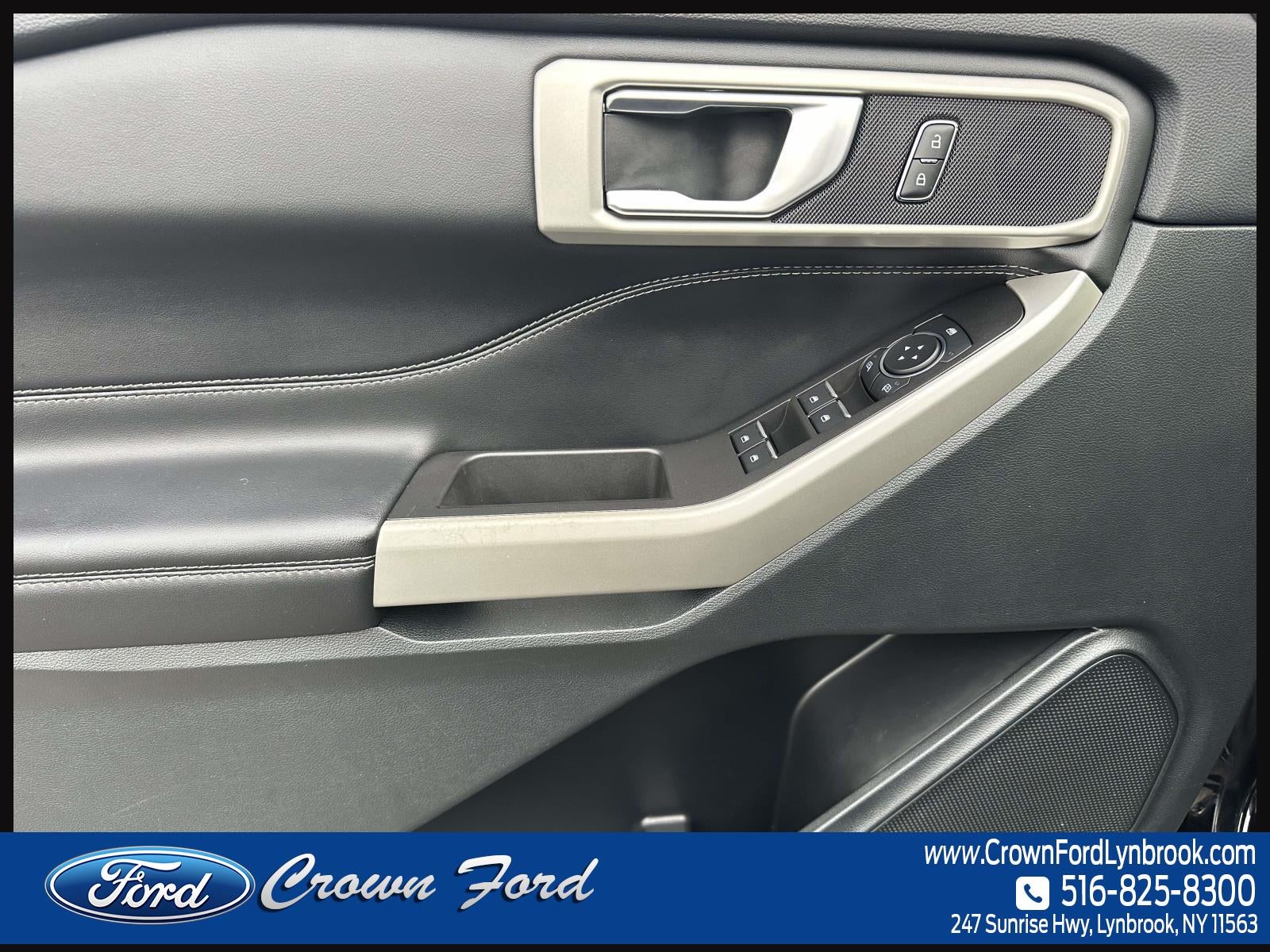 2023 Ford Explorer XLT 4WD