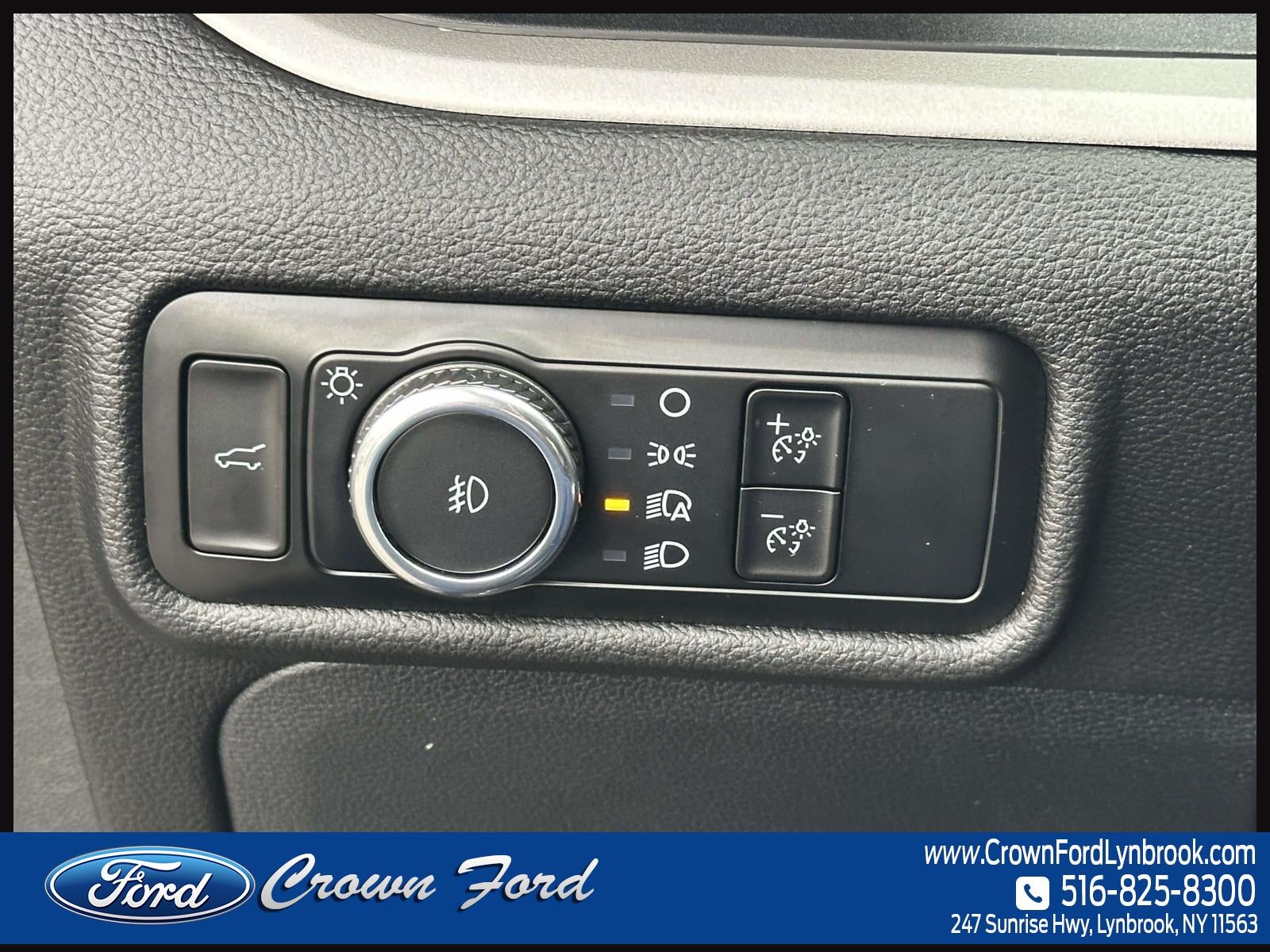 2023 Ford Explorer XLT 4WD