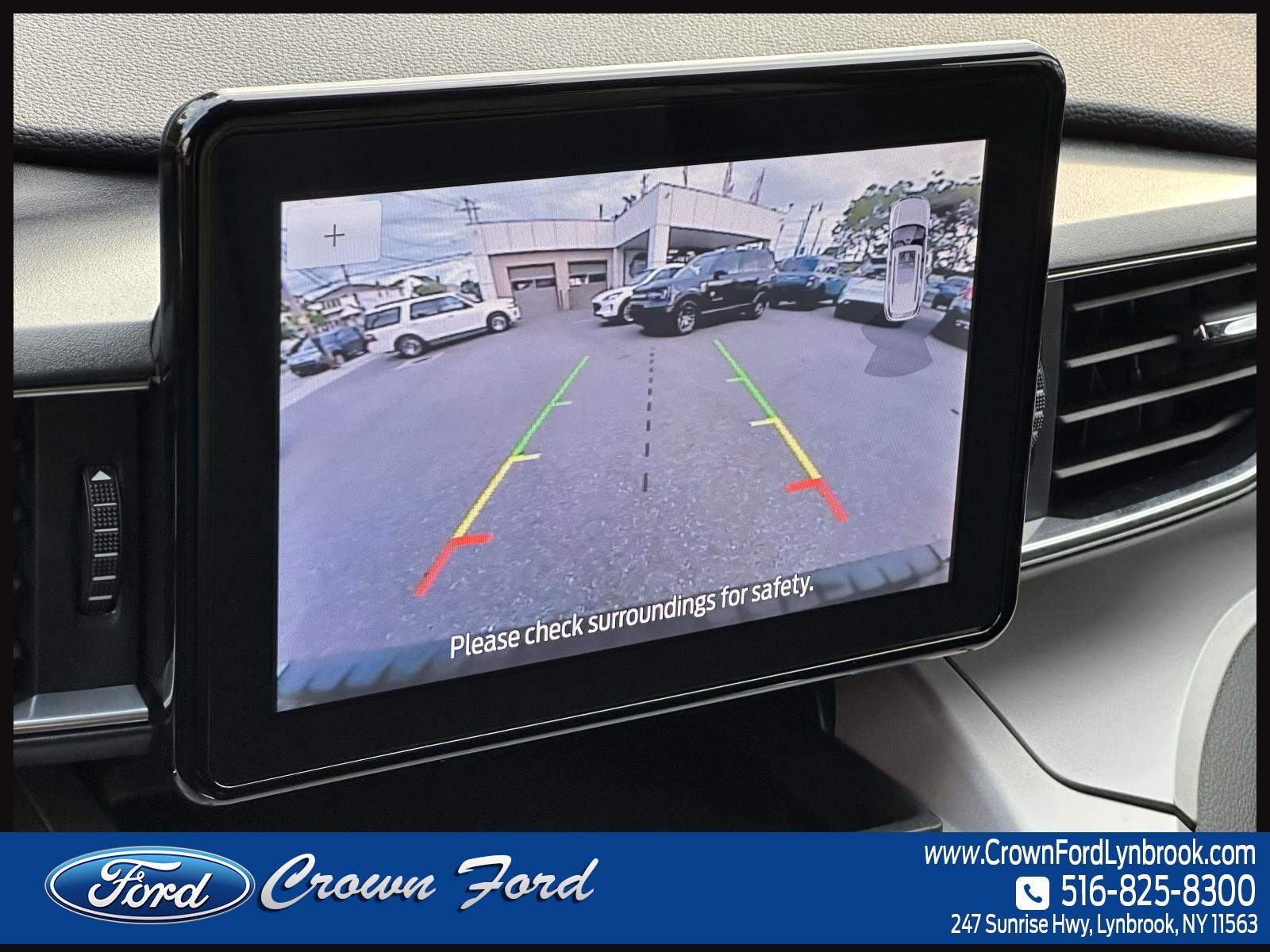 2023 Ford Explorer XLT 4WD