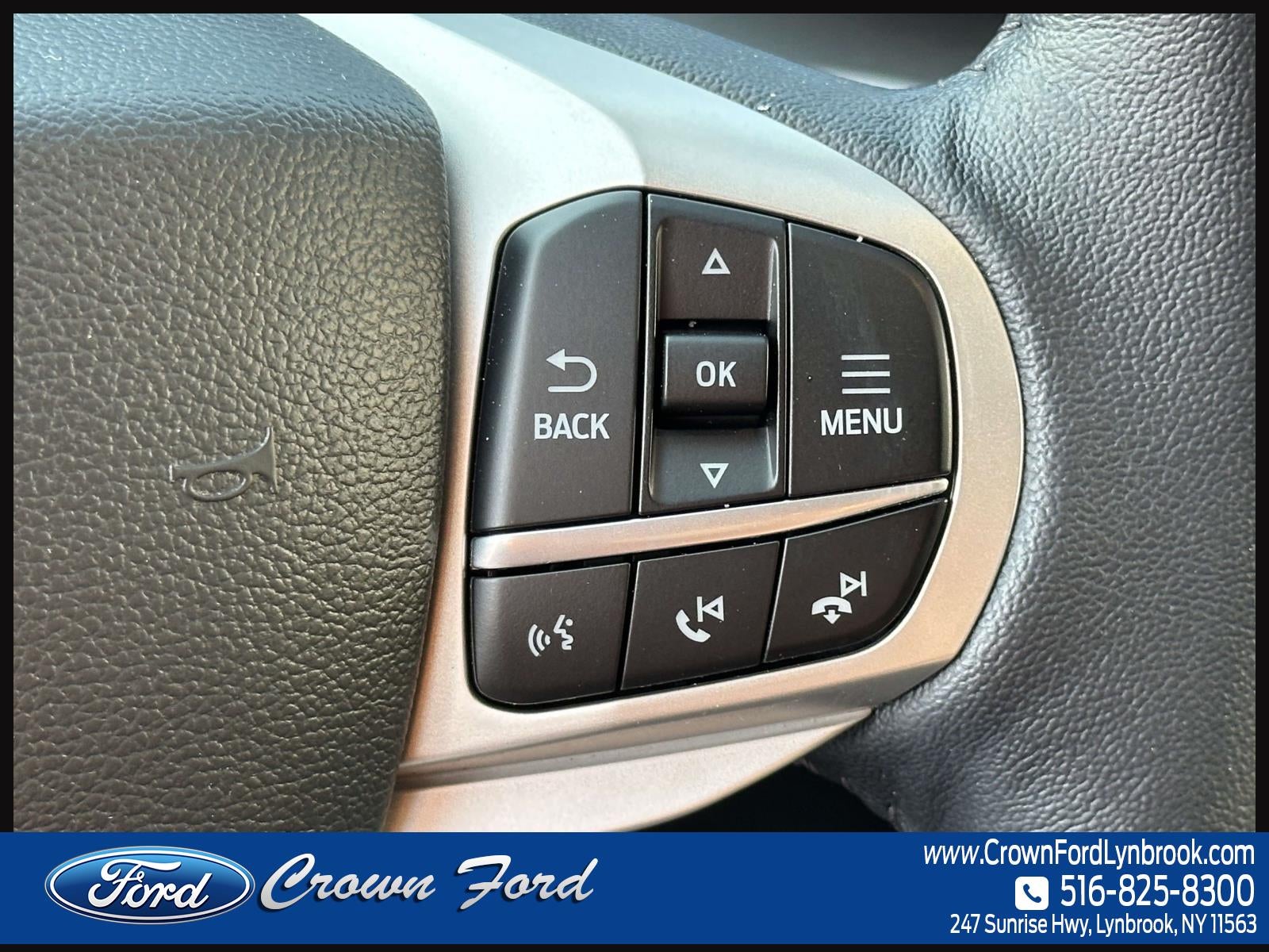 2022 Ford Explorer XLT 4WD