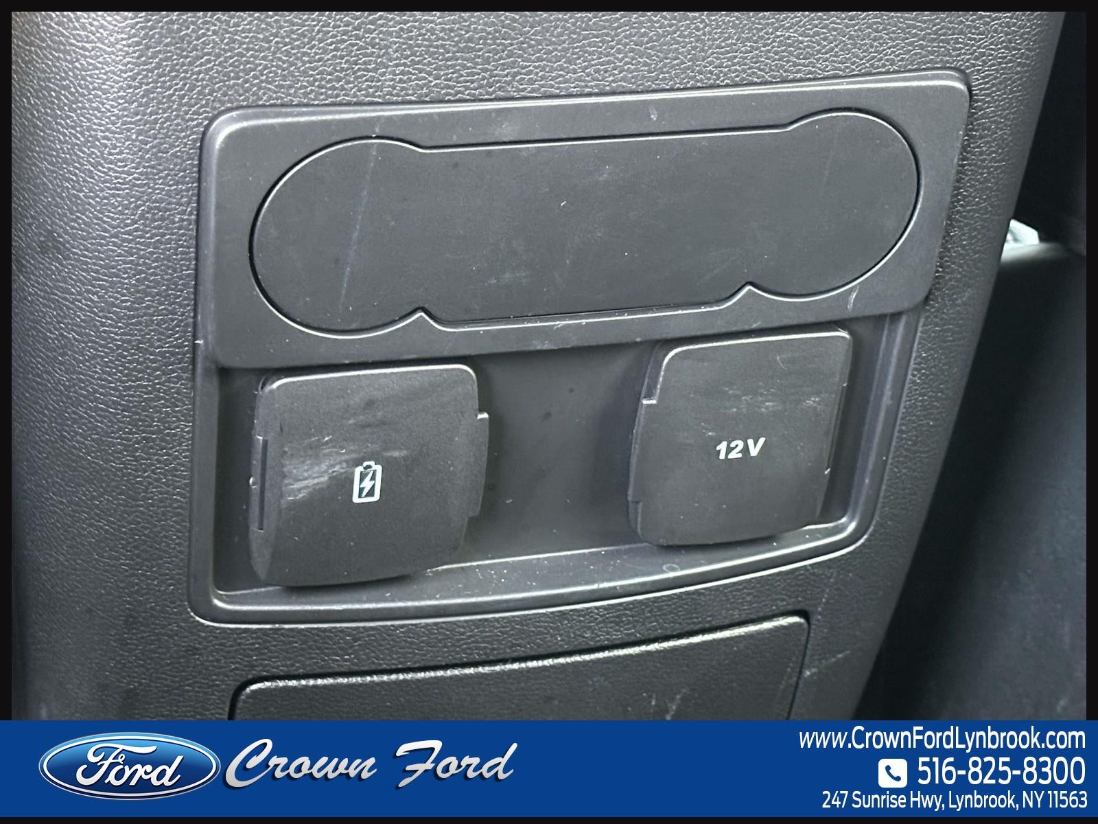 2023 Ford Explorer XLT 4WD