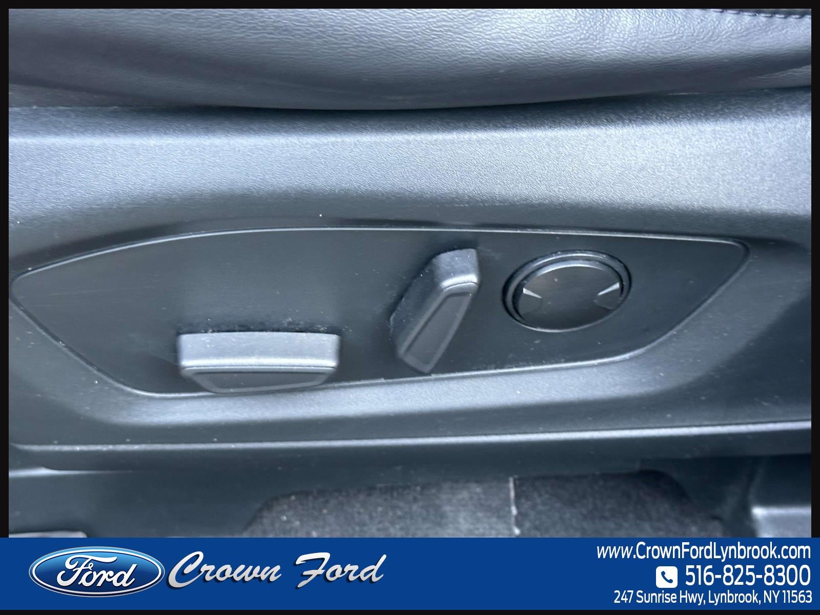 2023 Ford Explorer XLT 4WD