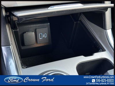 2023 Ford Explorer XLT 4WD