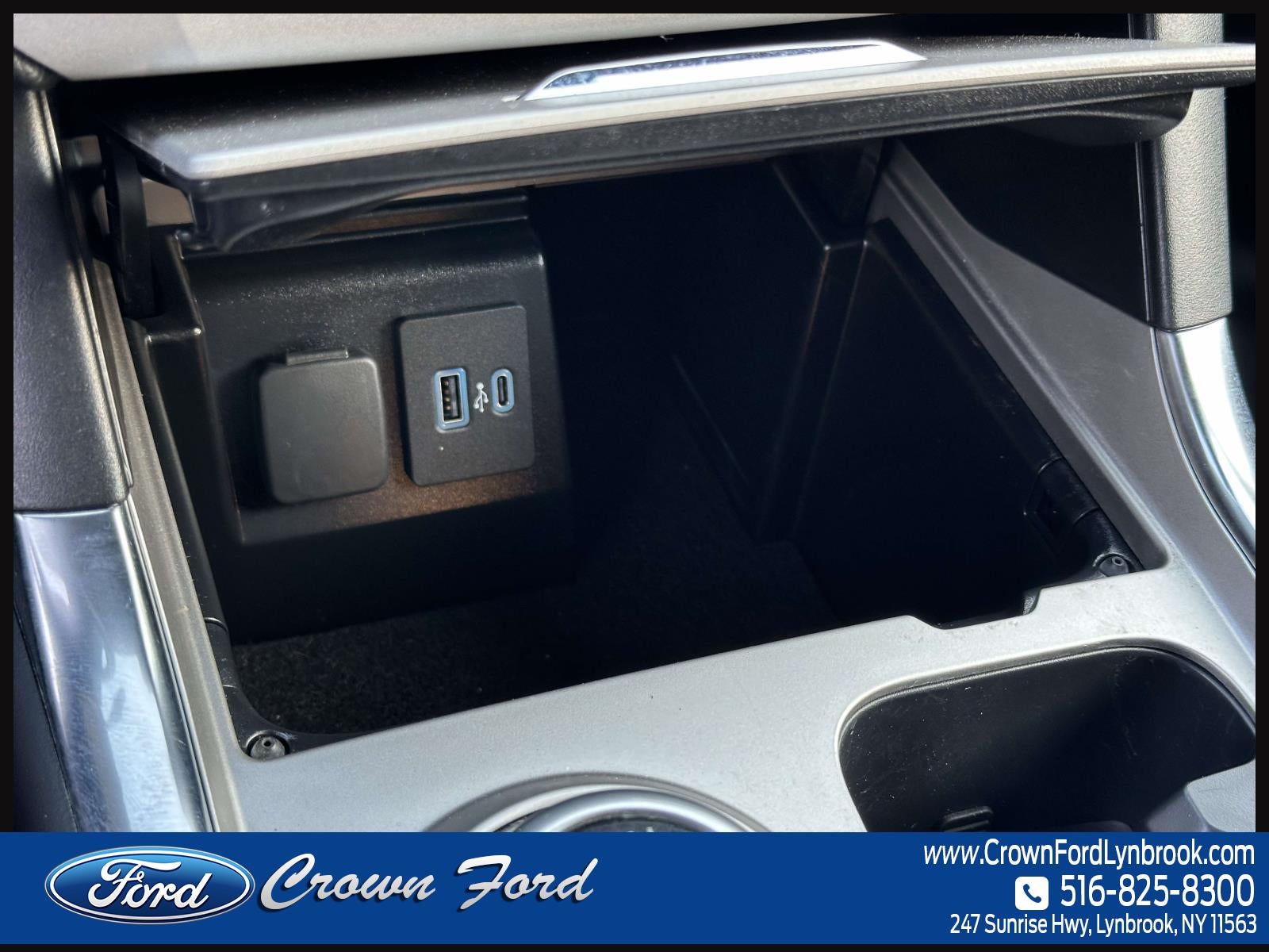 2023 Ford Explorer XLT 4WD