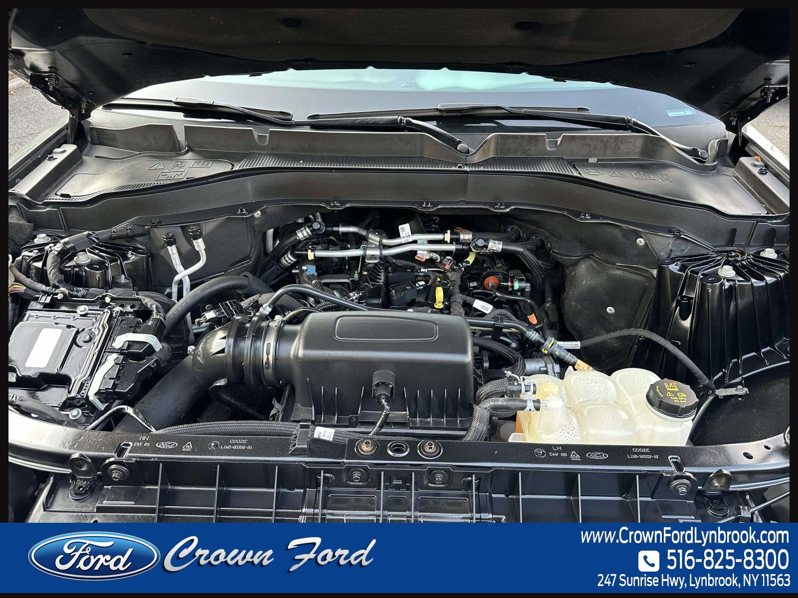 2023 Ford Explorer XLT 4WD