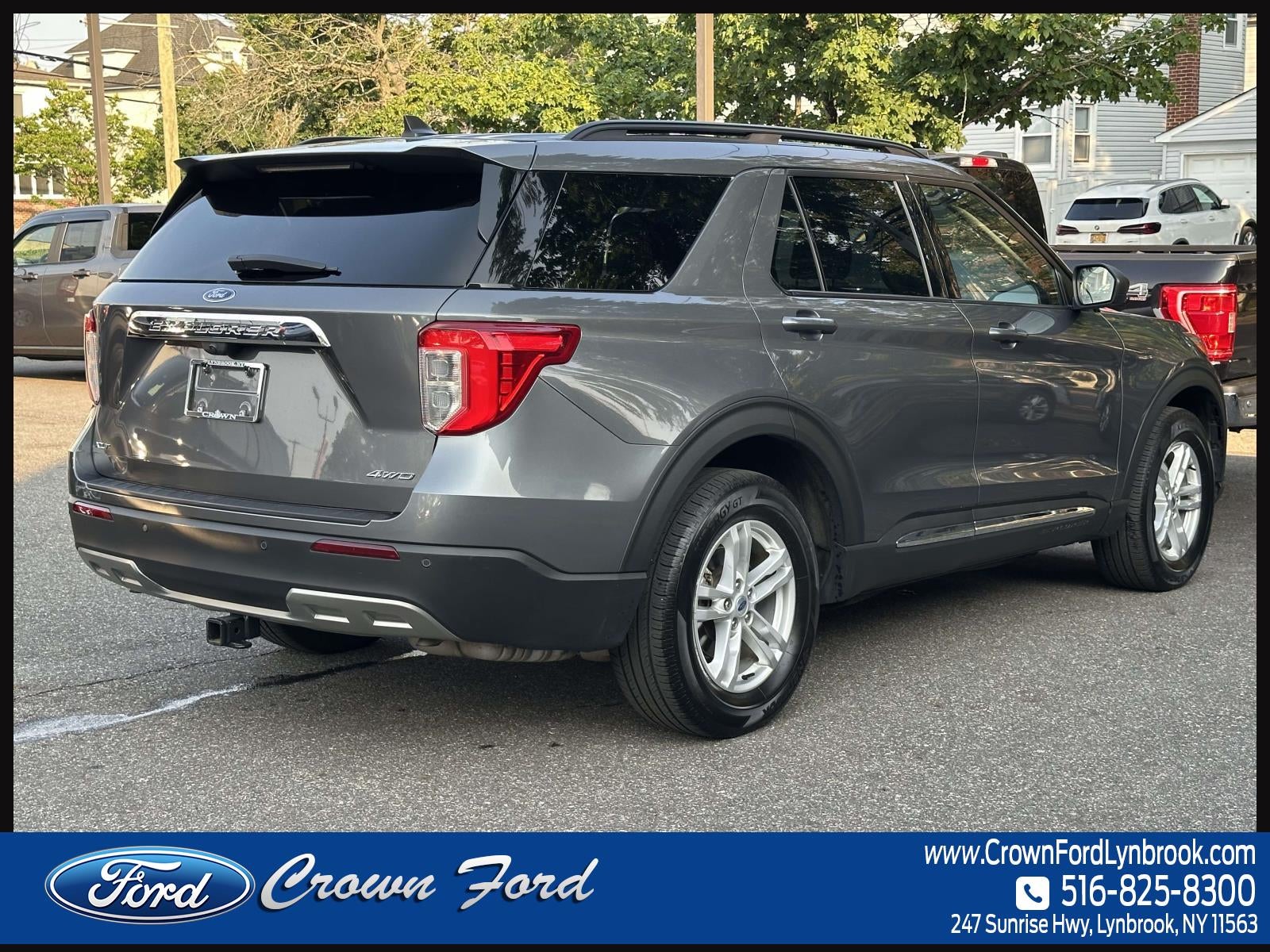 2023 Ford Explorer XLT 4WD