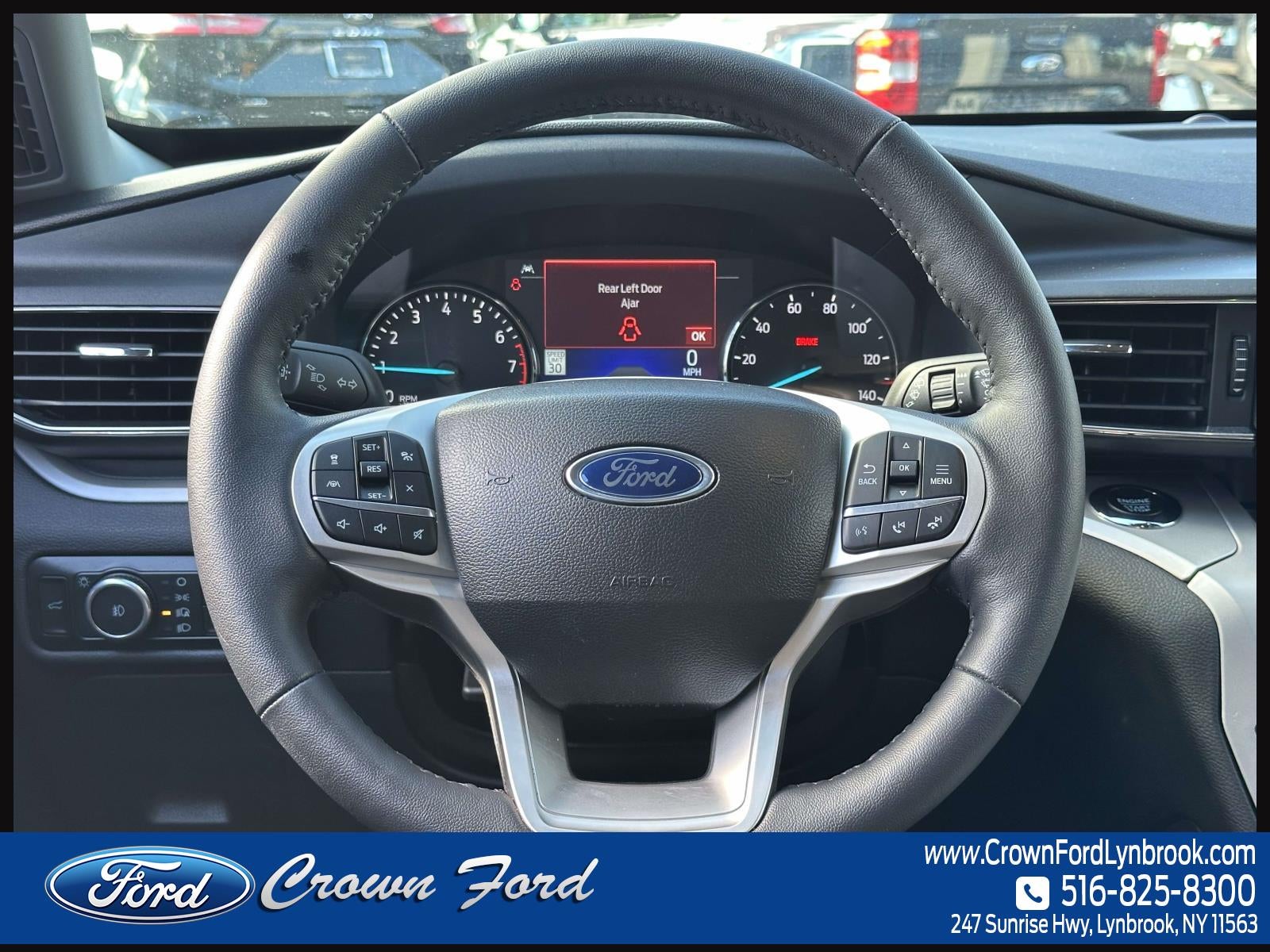 2024 Ford Explorer XLT 4WD