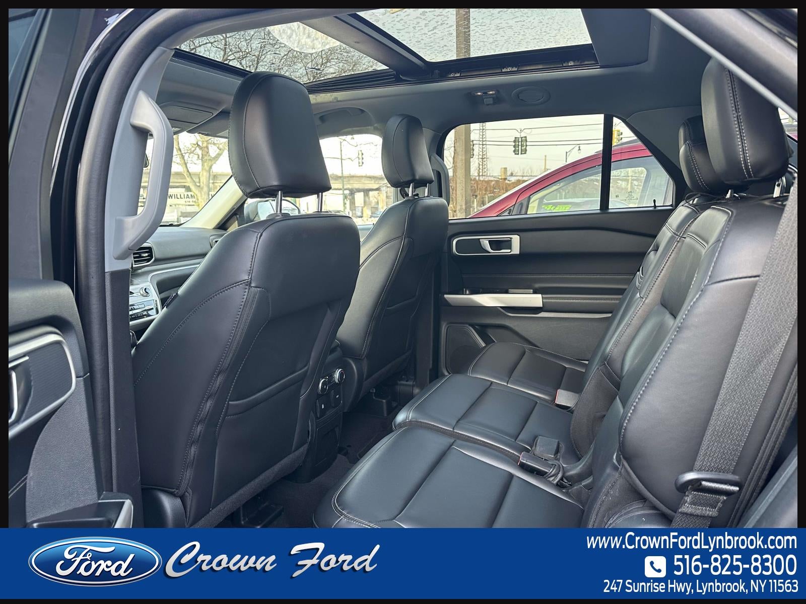 2022 Ford Explorer XLT 4WD