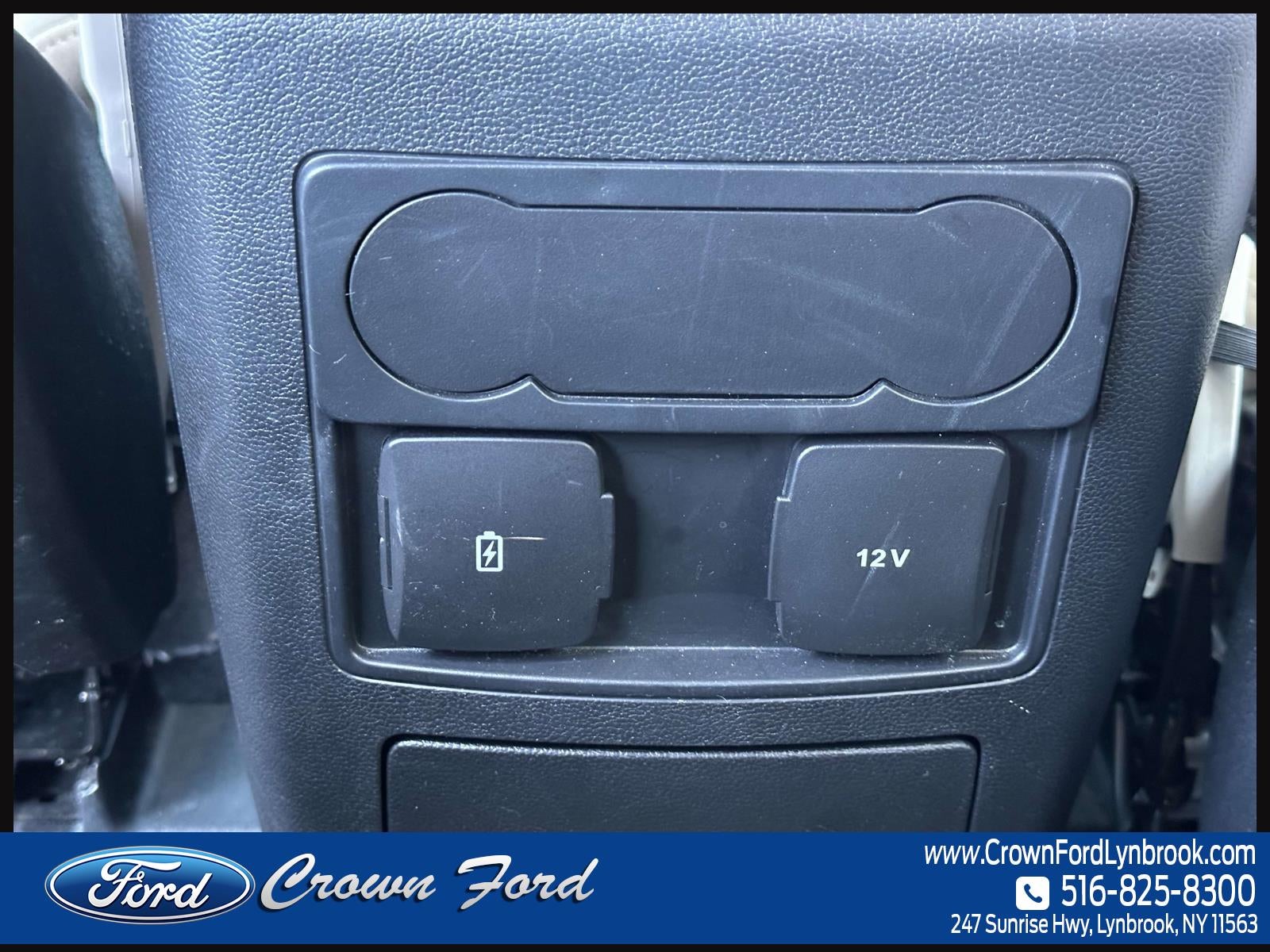 2023 Ford Explorer XLT 4WD