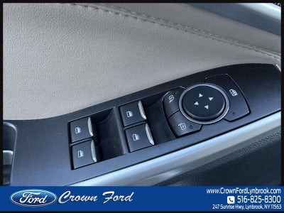 2023 Ford Explorer XLT 4WD