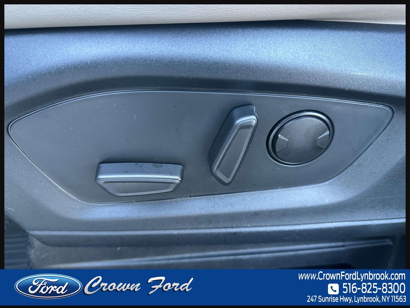 2023 Ford Explorer XLT 4WD