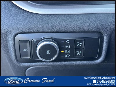 2023 Ford Explorer XLT 4WD