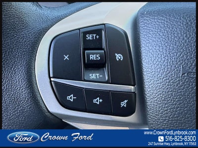 2023 Ford Explorer XLT 4WD