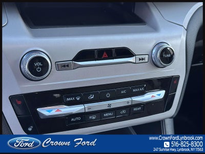 2023 Ford Explorer XLT 4WD