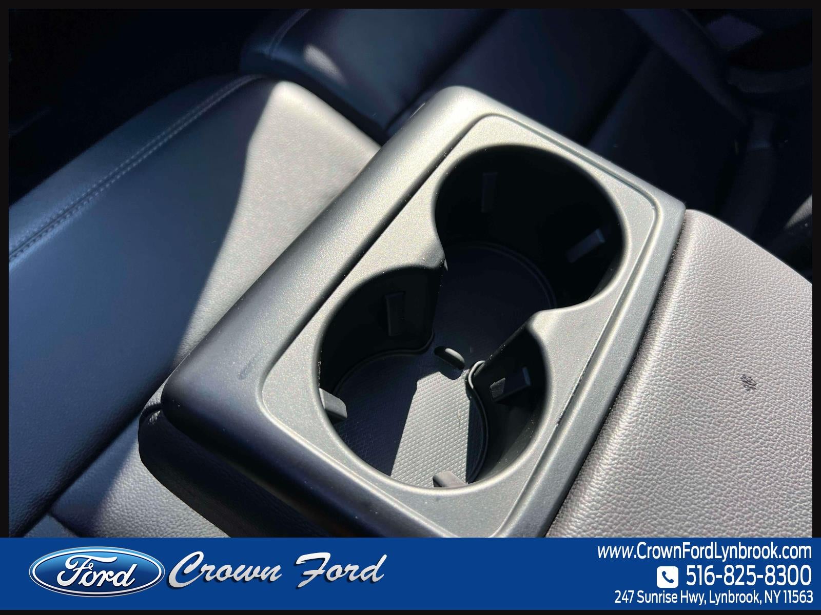 2021 Ford Explorer XLT 4WD