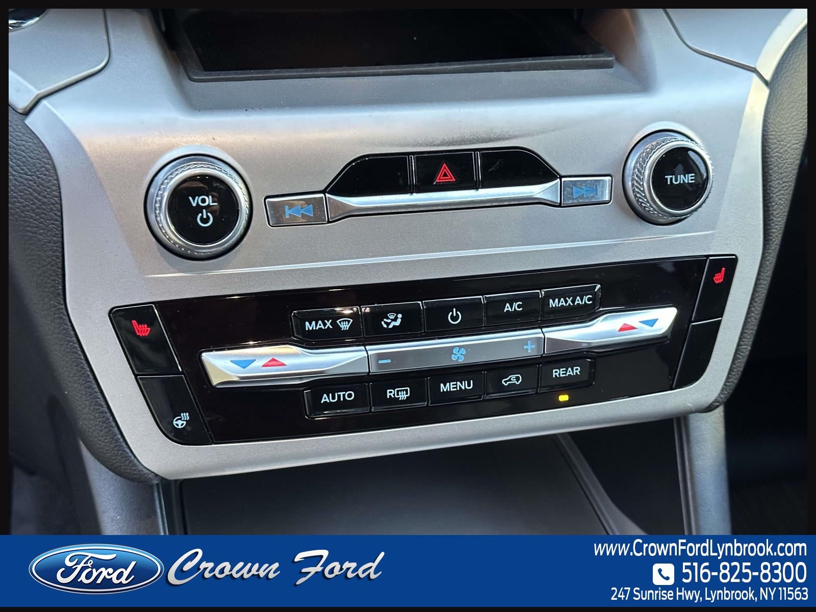 2022 Ford Explorer XLT 4WD