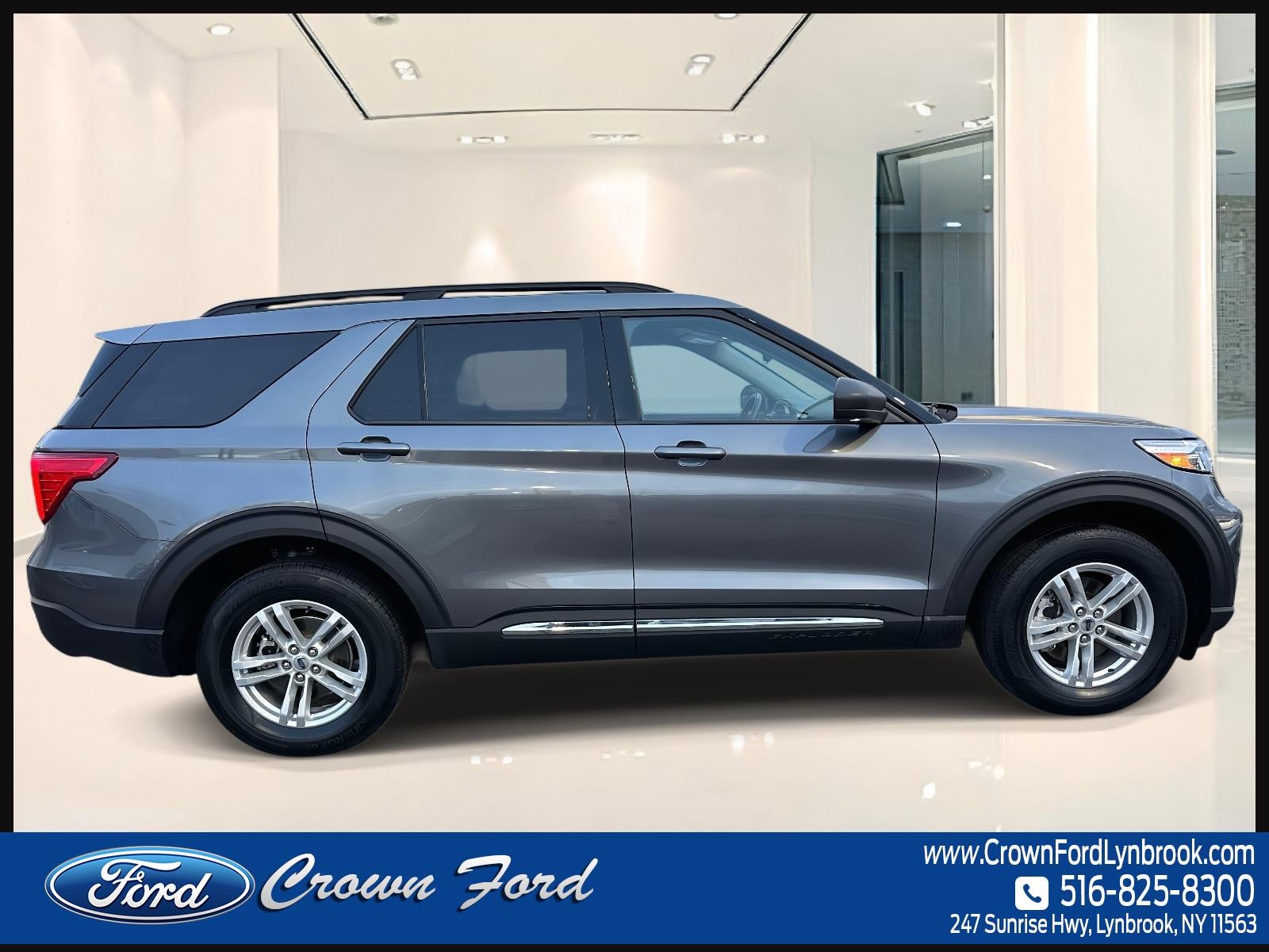 2022 Ford Explorer XLT 4WD