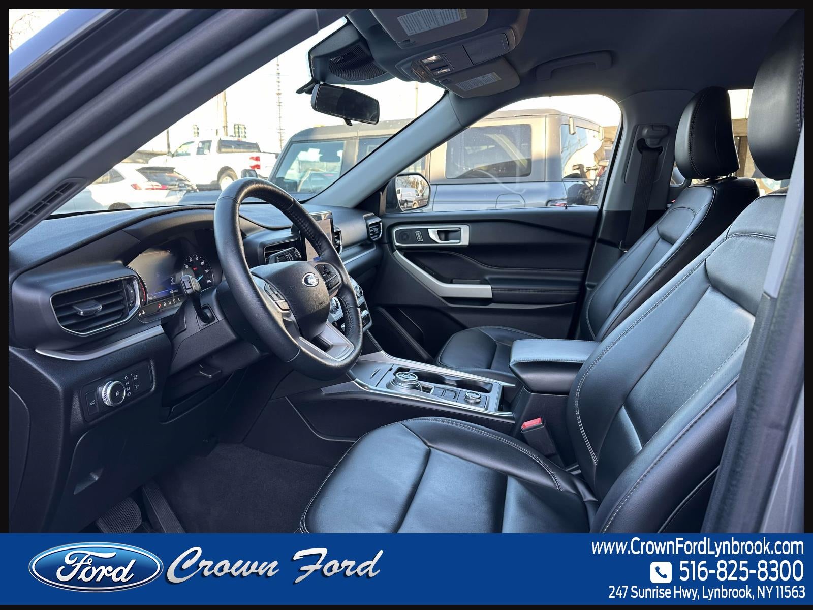 2022 Ford Explorer XLT 4WD