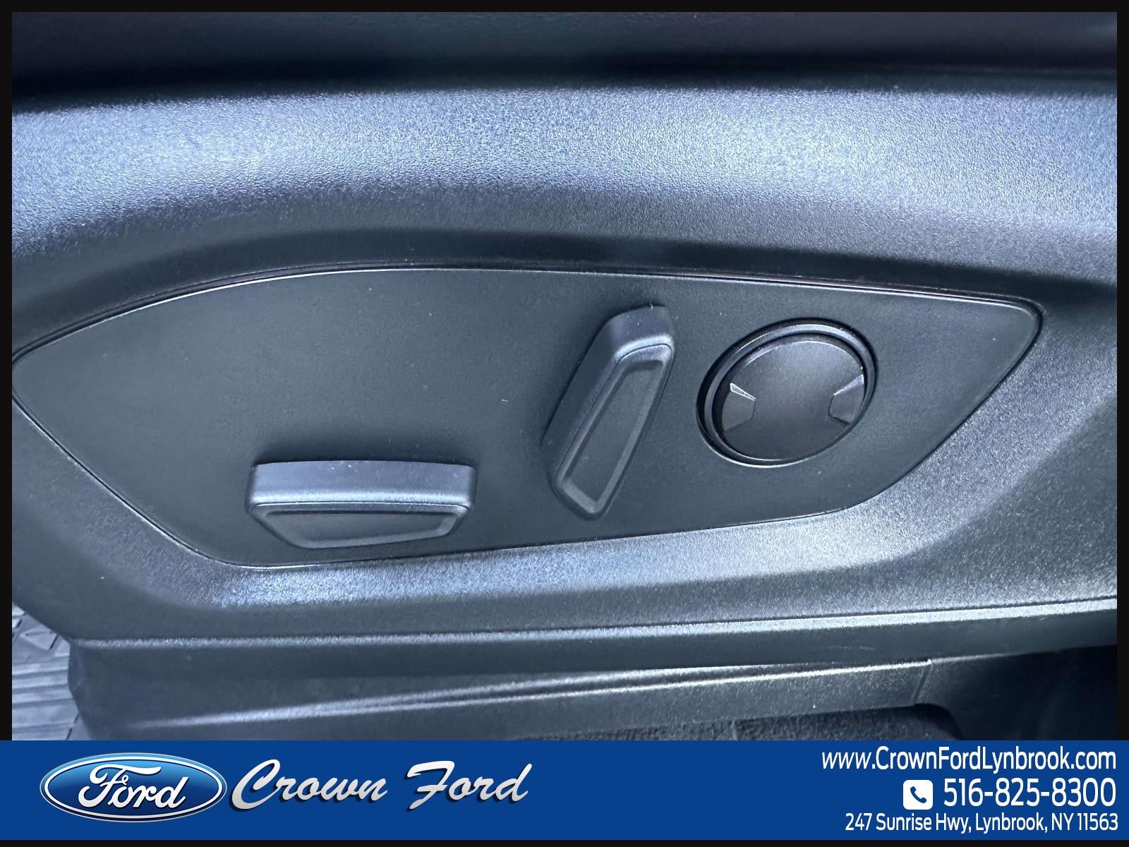 2022 Ford Explorer XLT 4WD