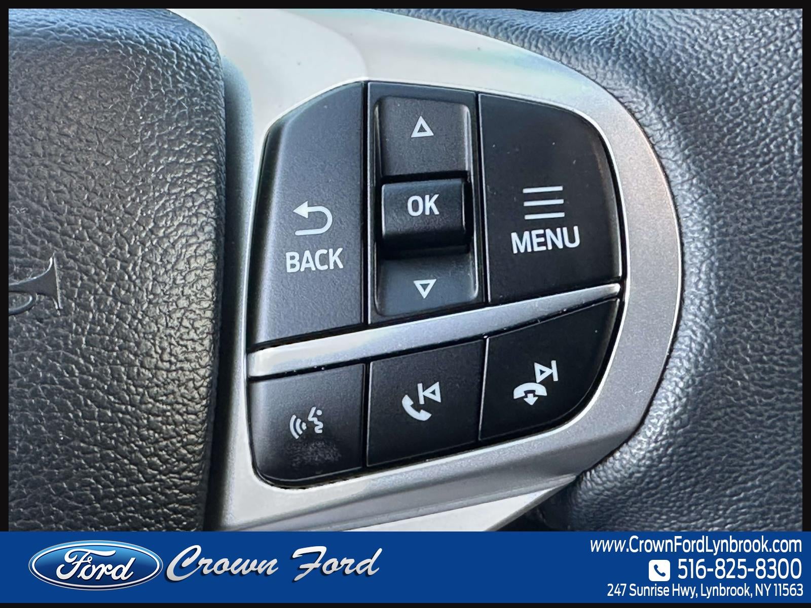 2022 Ford Explorer XLT 4WD