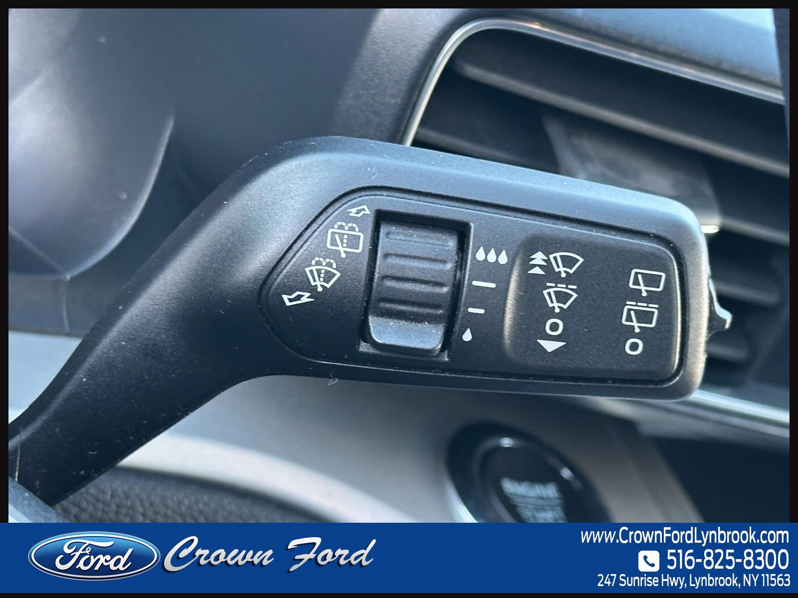 2022 Ford Explorer XLT 4WD