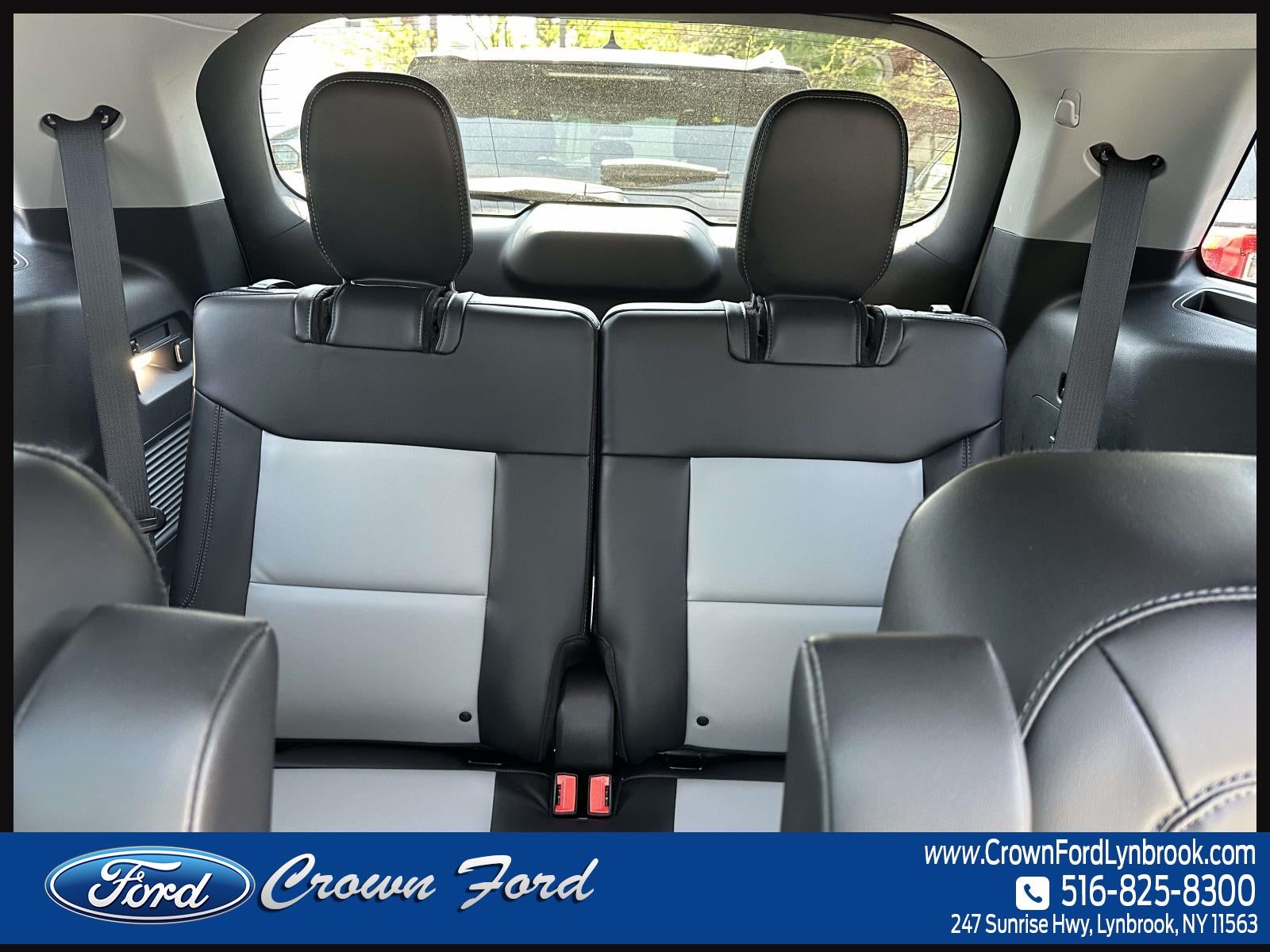 2023 Ford Explorer XLT 4WD