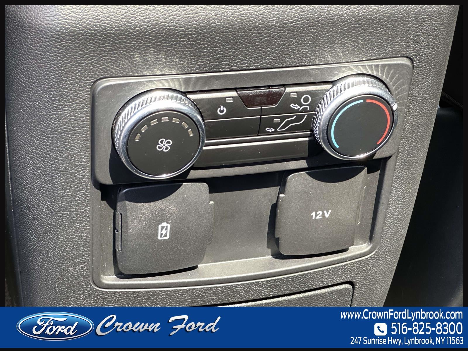 2023 Ford Explorer XLT 4WD