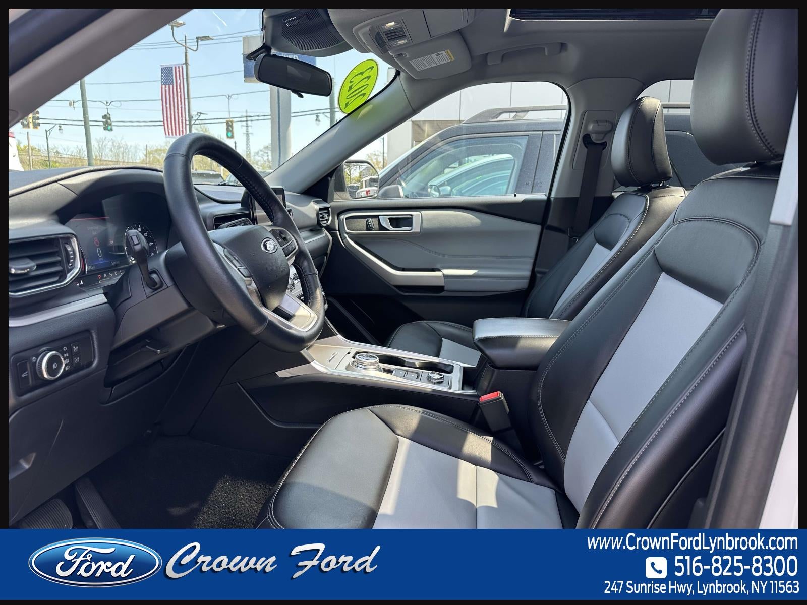 2023 Ford Explorer XLT 4WD