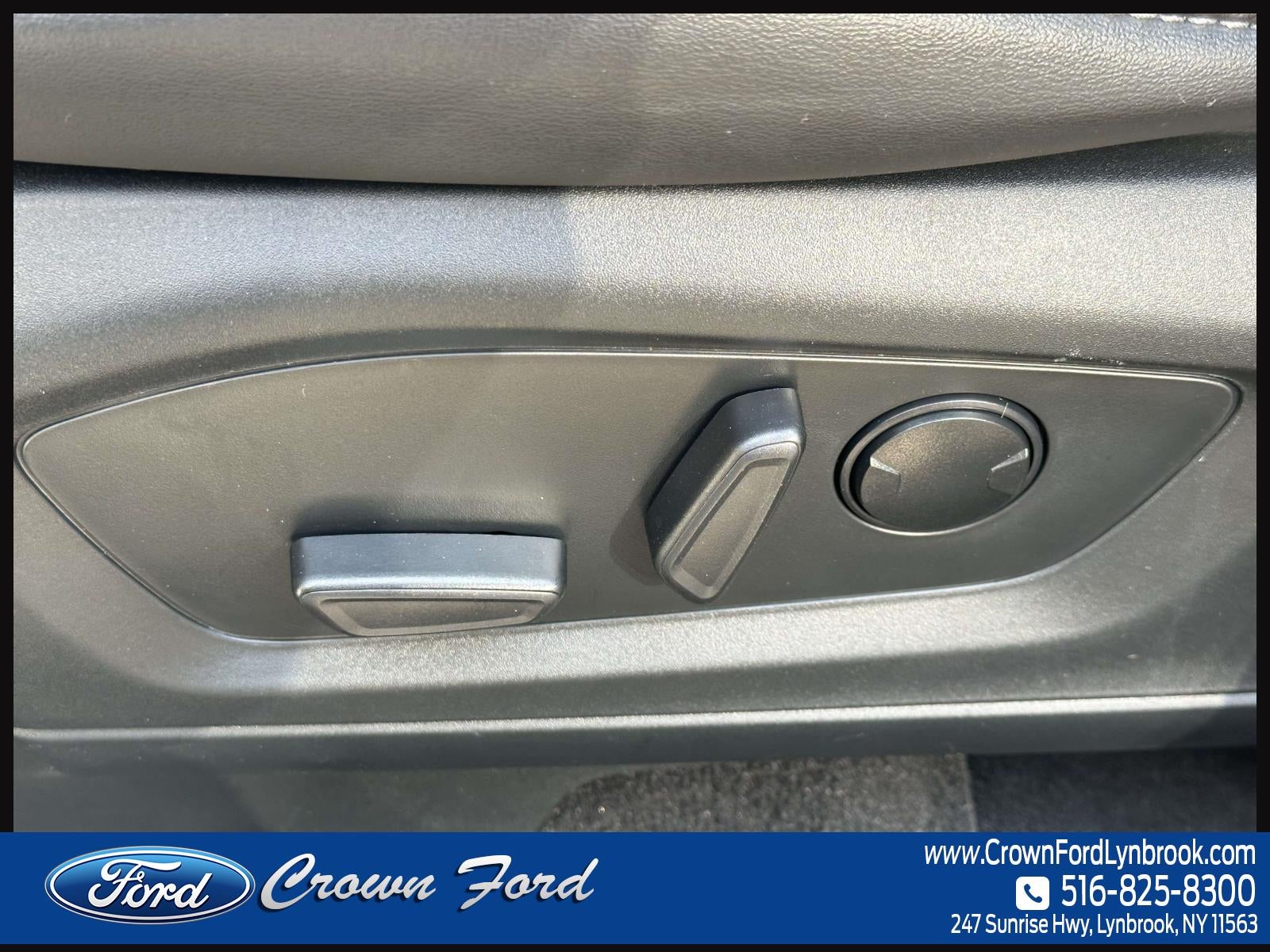 2023 Ford Explorer XLT 4WD