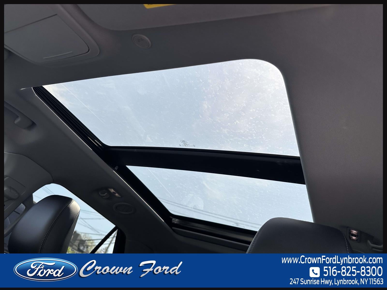 2023 Ford Explorer XLT 4WD