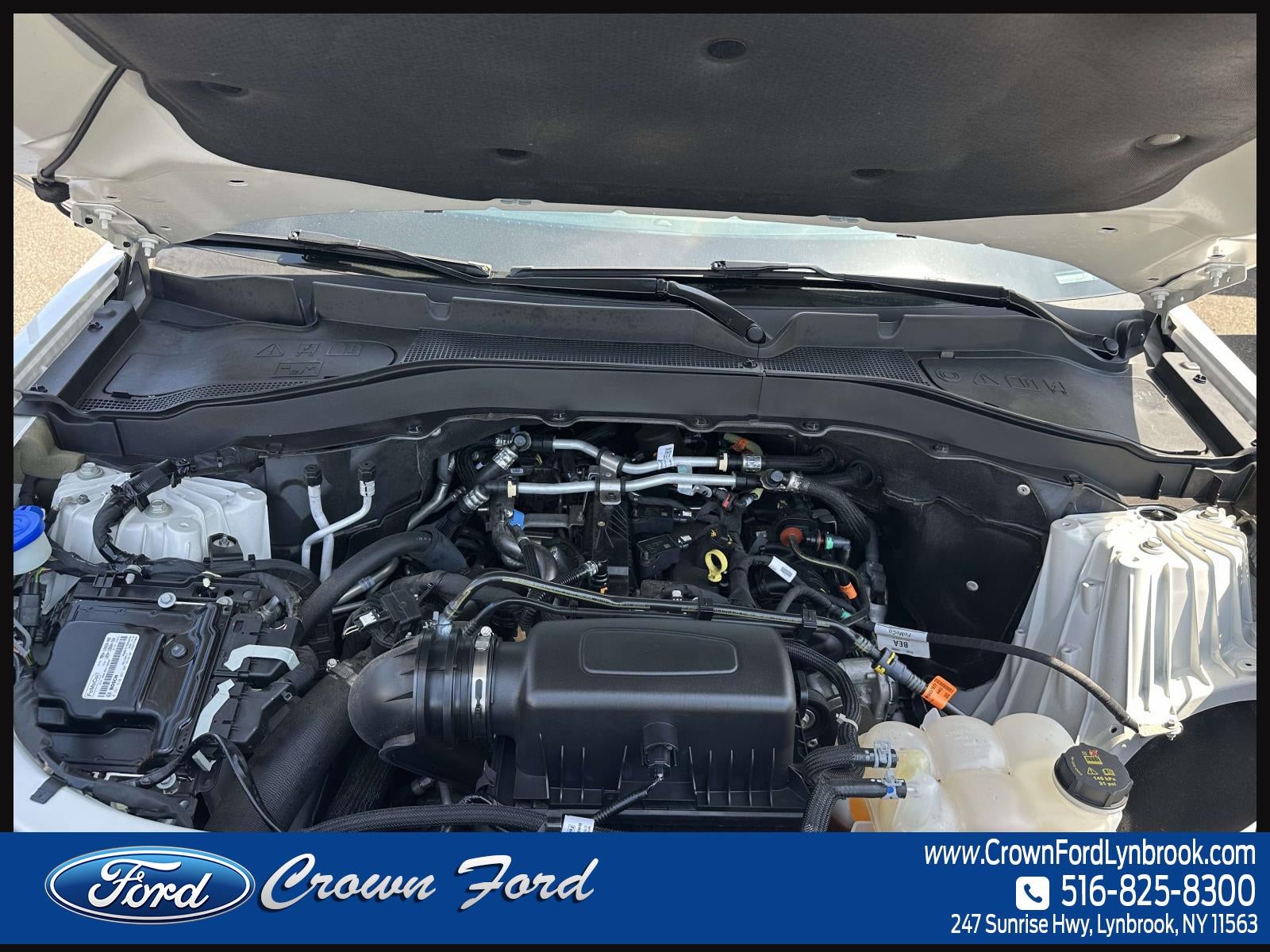 2023 Ford Explorer XLT 4WD