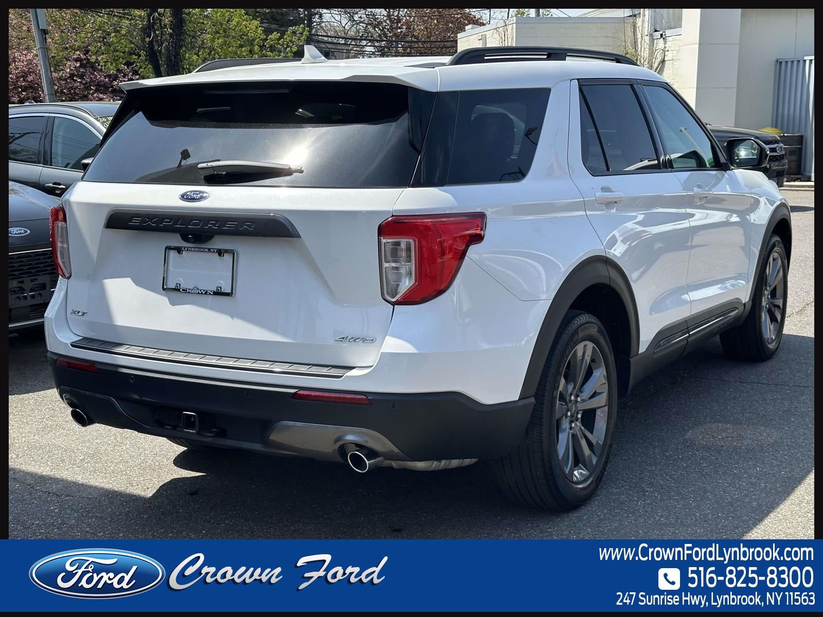 2023 Ford Explorer XLT 4WD