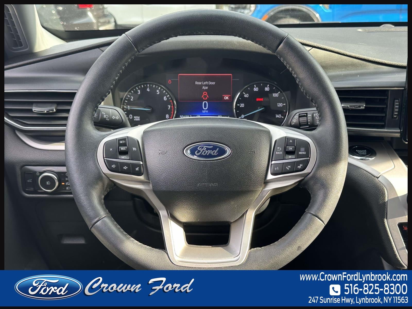 2023 Ford Explorer XLT 4WD
