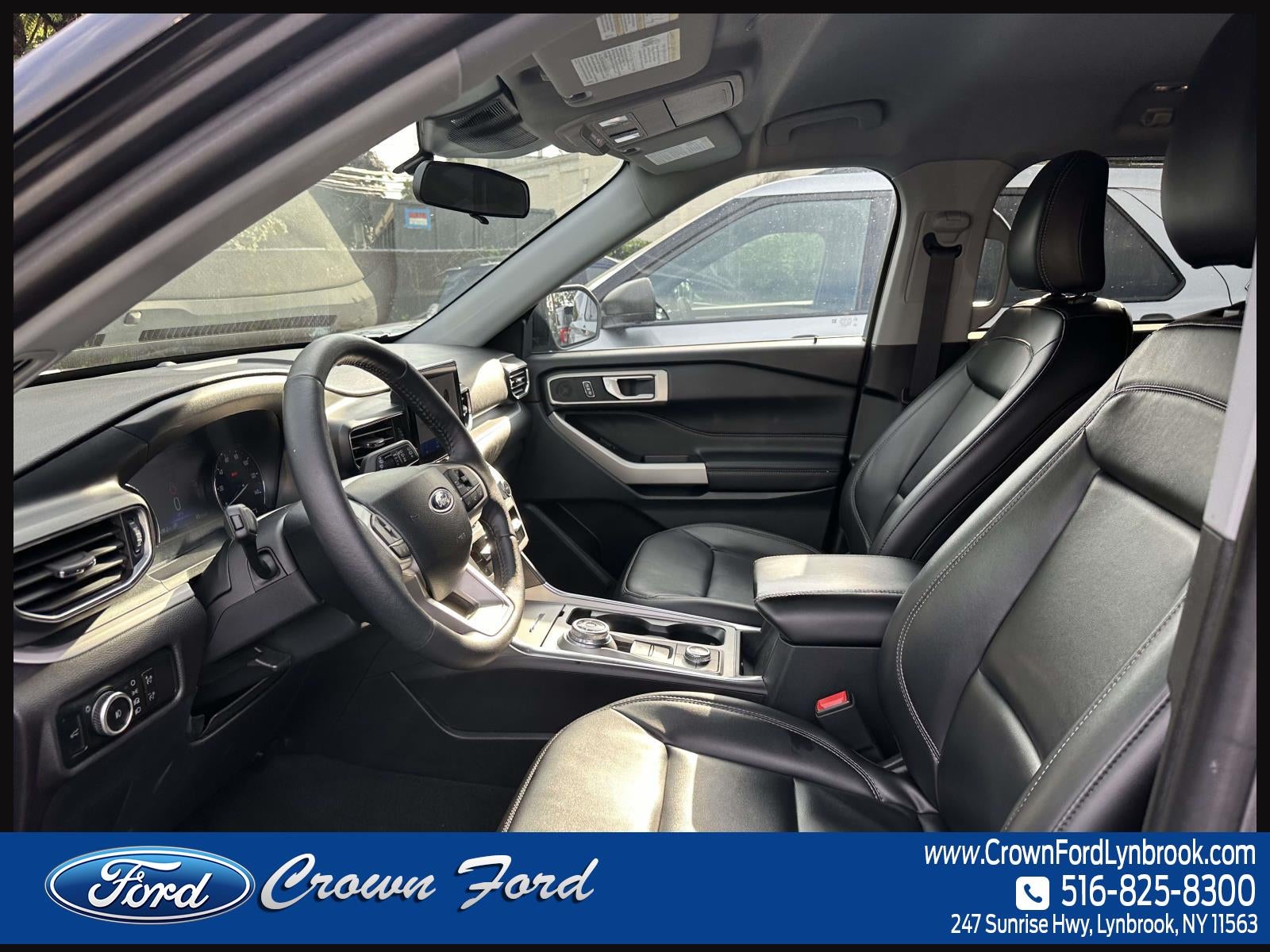 2023 Ford Explorer XLT 4WD
