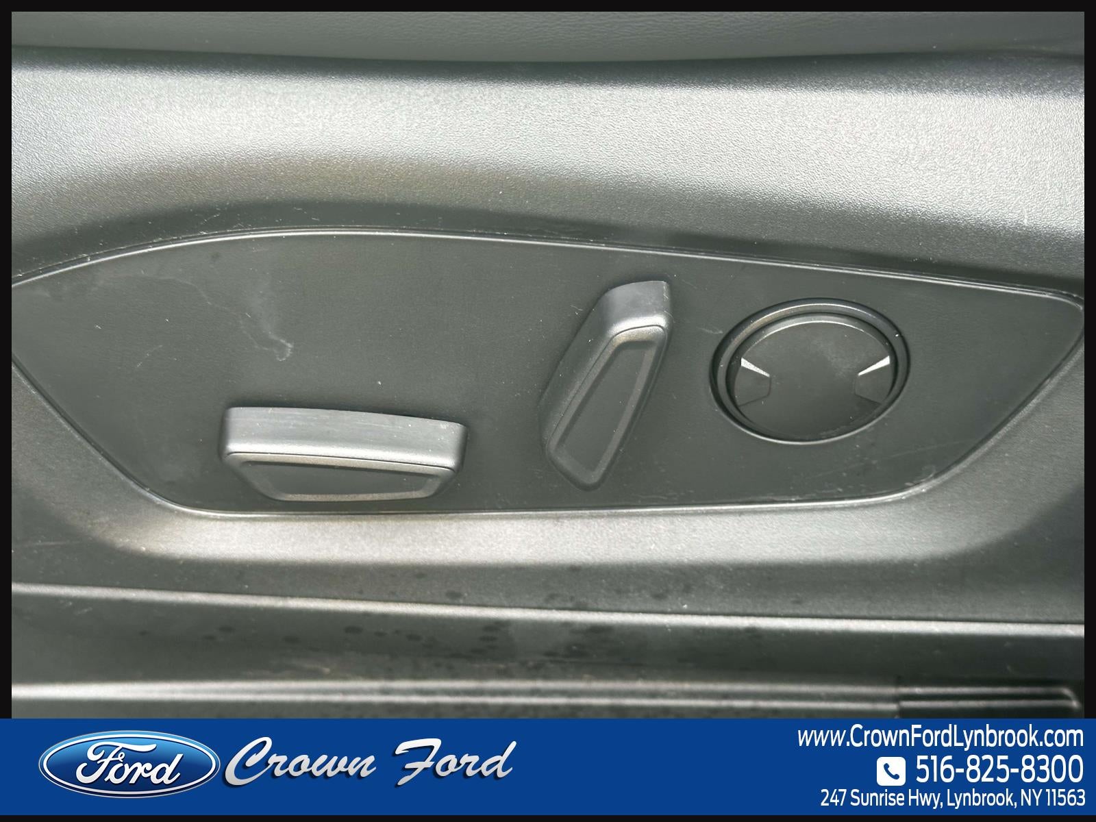 2023 Ford Explorer XLT 4WD