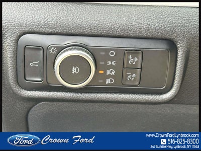 2023 Ford Explorer XLT 4WD
