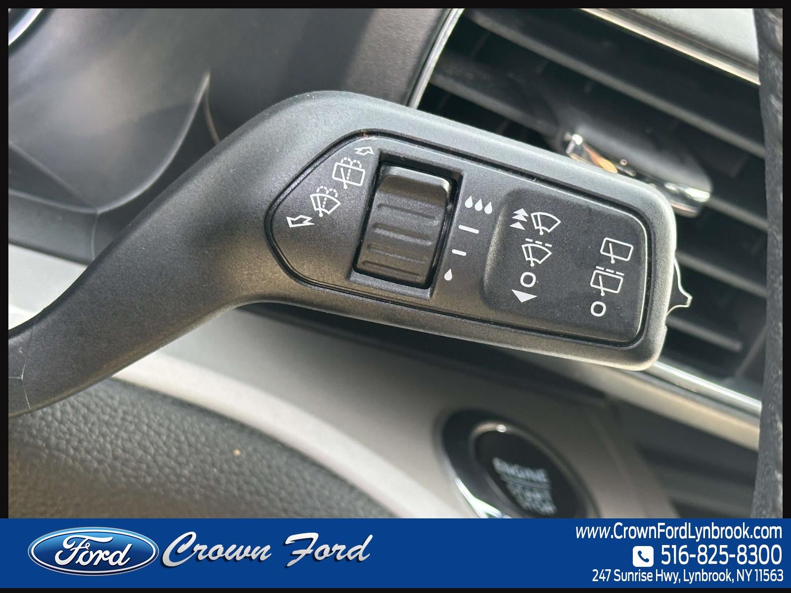 2023 Ford Explorer XLT 4WD