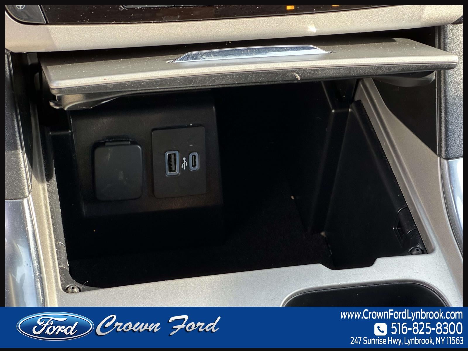 2023 Ford Explorer XLT 4WD