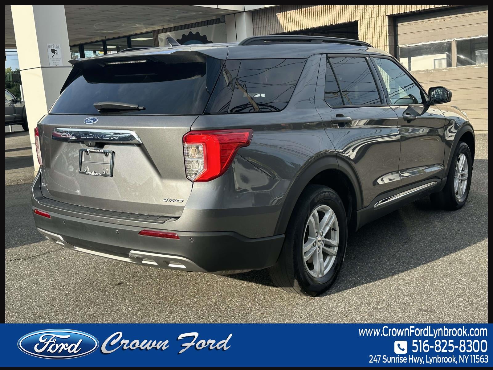 2023 Ford Explorer XLT 4WD