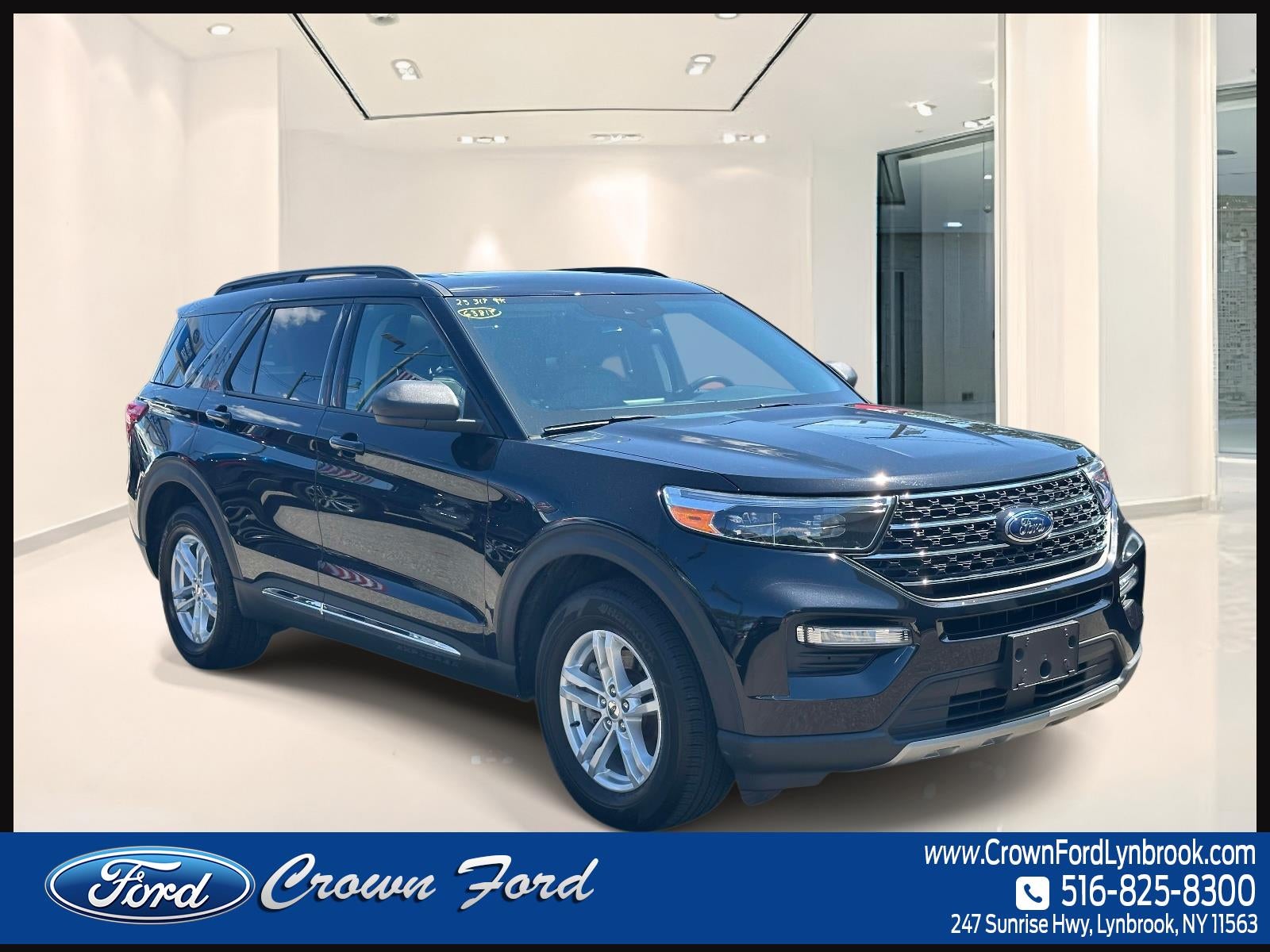 2023 Ford Explorer XLT 4WD