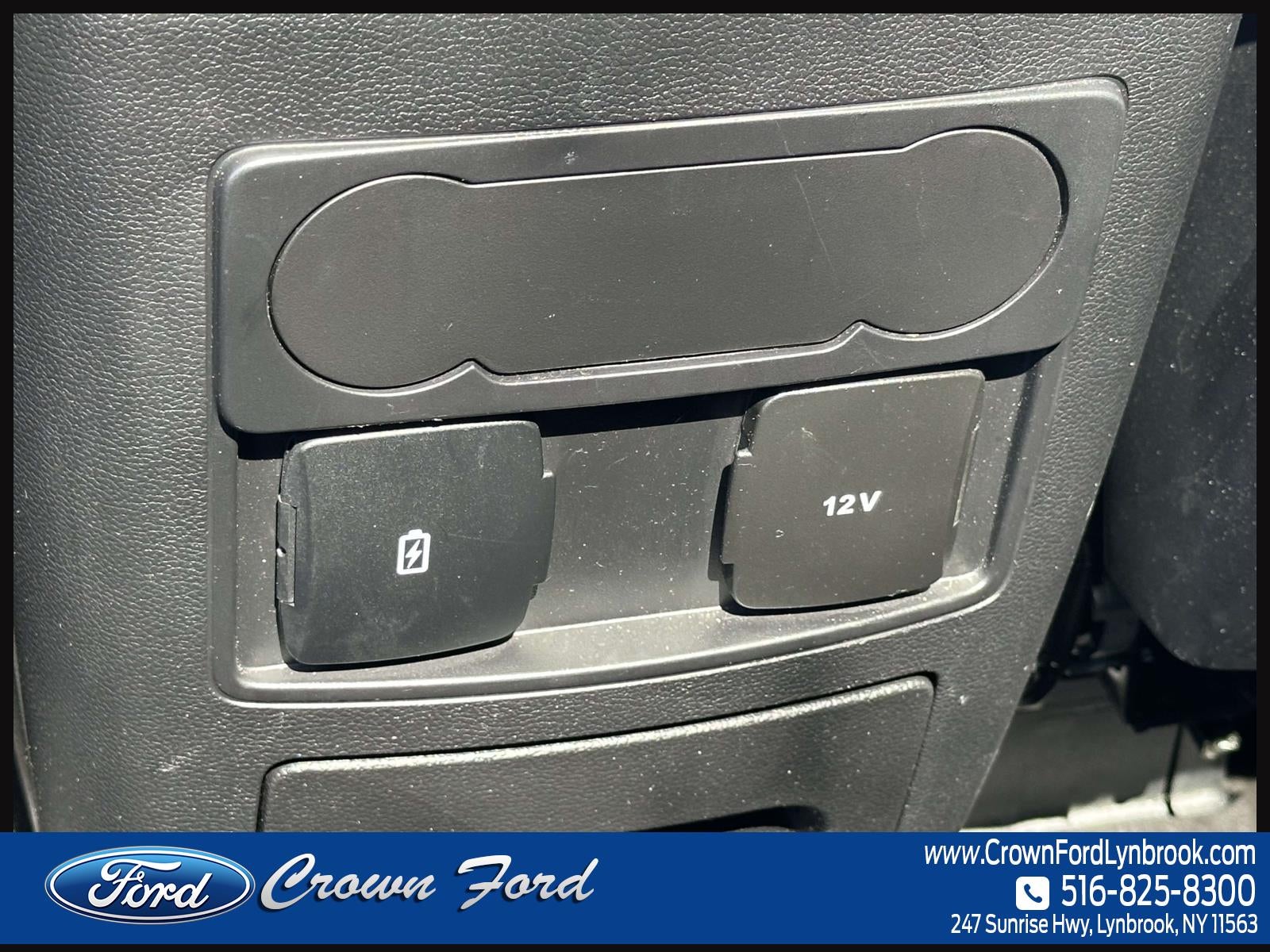 2023 Ford Explorer XLT 4WD